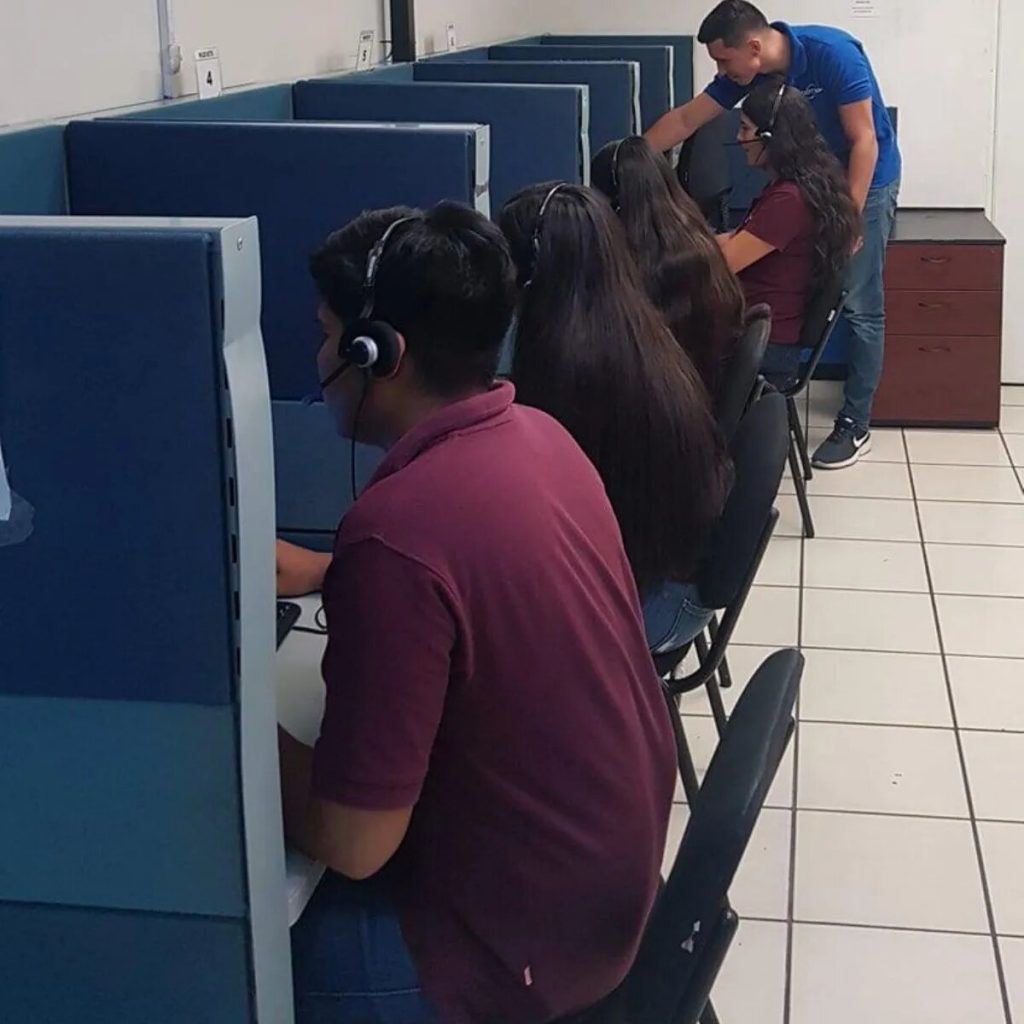 México: call center para solicitud de despensas