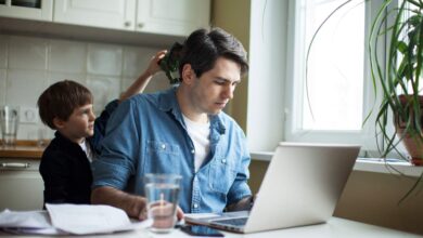 Trabajando desde casa ... con niños. Cómo los profesionales de relaciones públicas lo están haciendo malabares