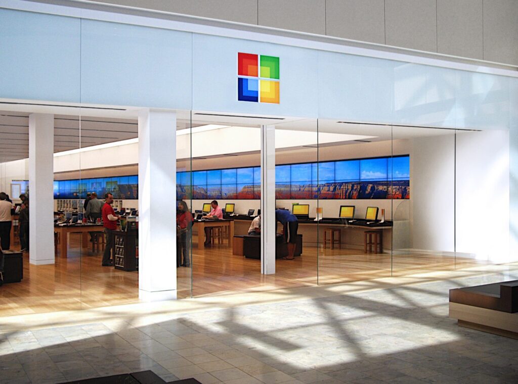 Microsoft cerrará casi todas sus tiendas en todo el mundo
