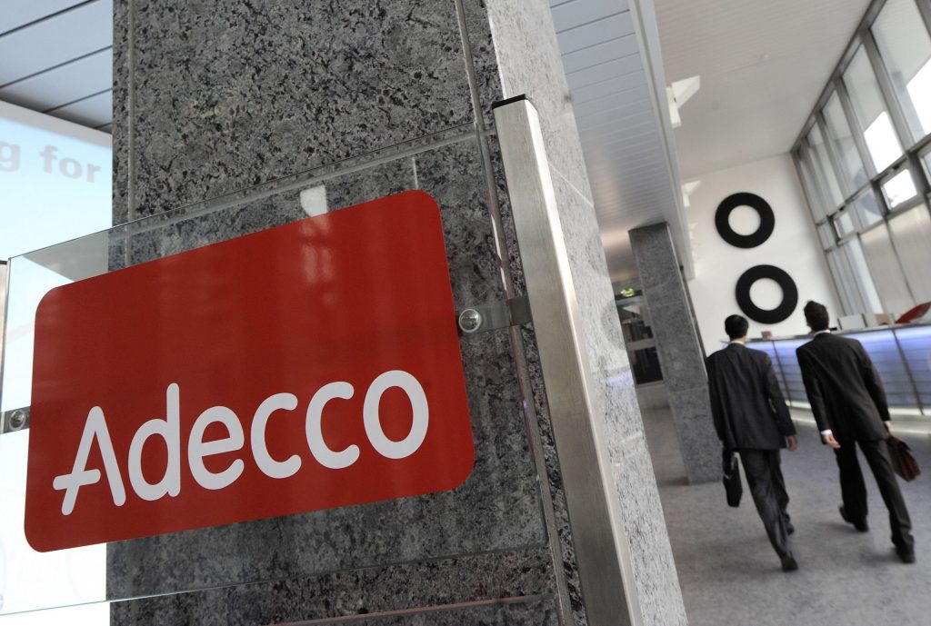 Adecco busca 140 teleoperadores/as