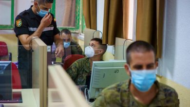 Un 'call center' contra el coronavirus en un cuartel de Artillería de Madrid