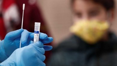 Iowa cancela plan para seleccionar proveedor para centro de llamadas de vacunas