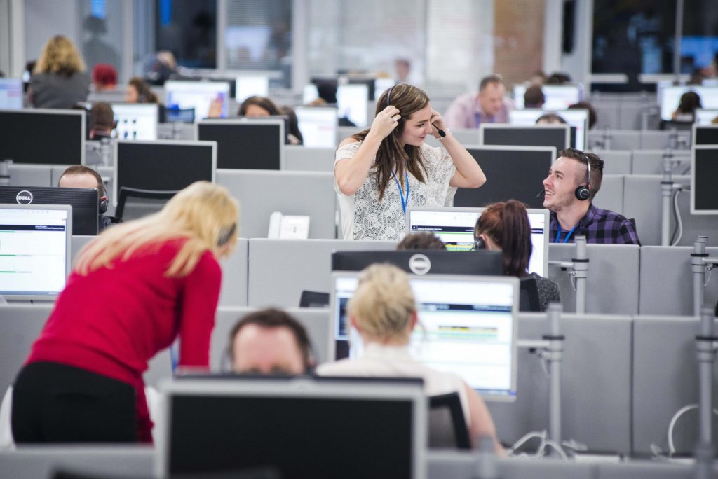 Teleperformance para cerrar la base del centro de contacto de Airdrie