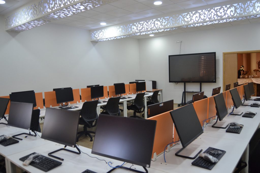 Salas "inteligentes e interactivas" en la Facultad de Artes de Oujda