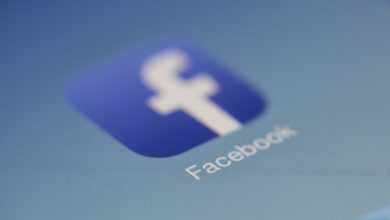Facebook busca renovar su identidad