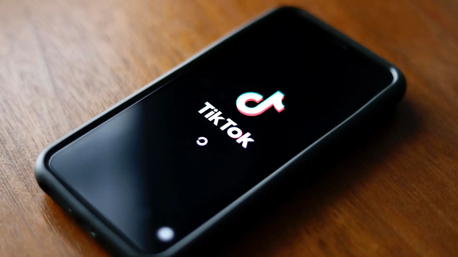 Switzerland: They’re not going to ban TikTok on government phones